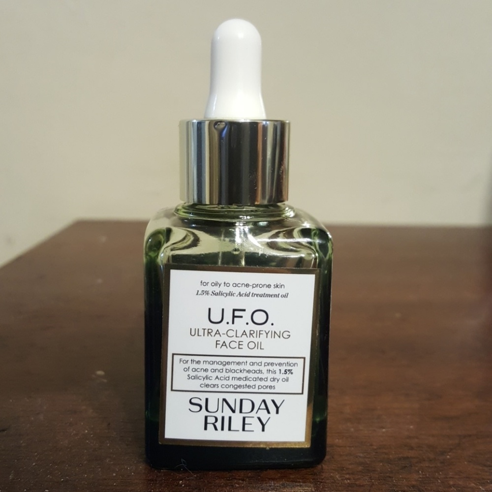 Face oil